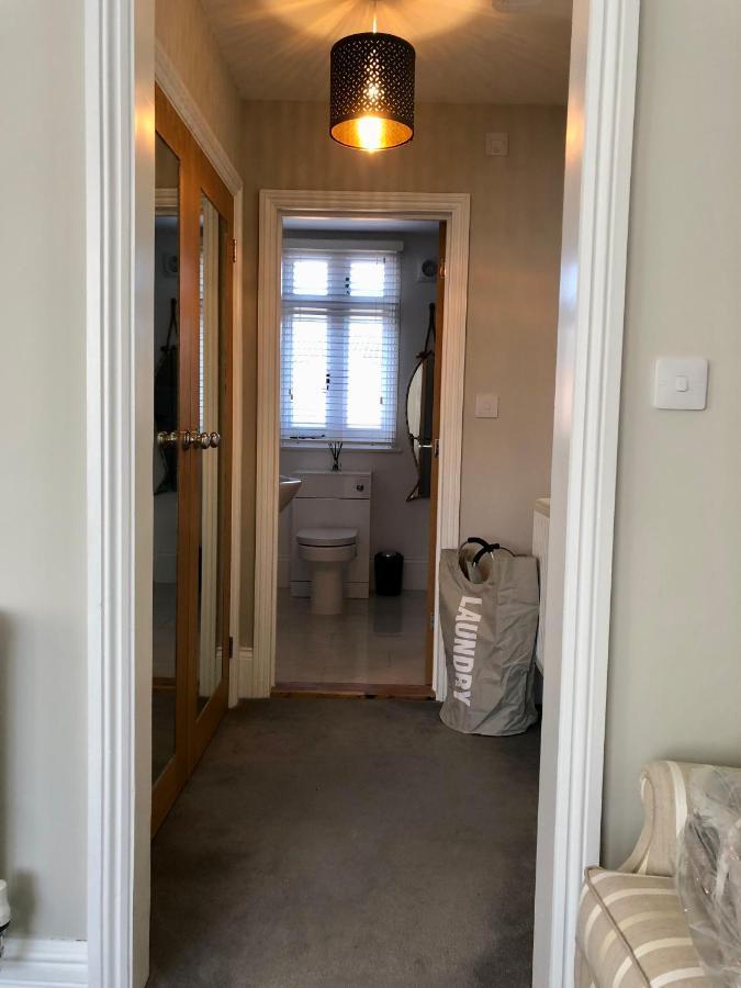 Stunning 2 Bed Georgian Apartment Swafield Экстерьер фото
