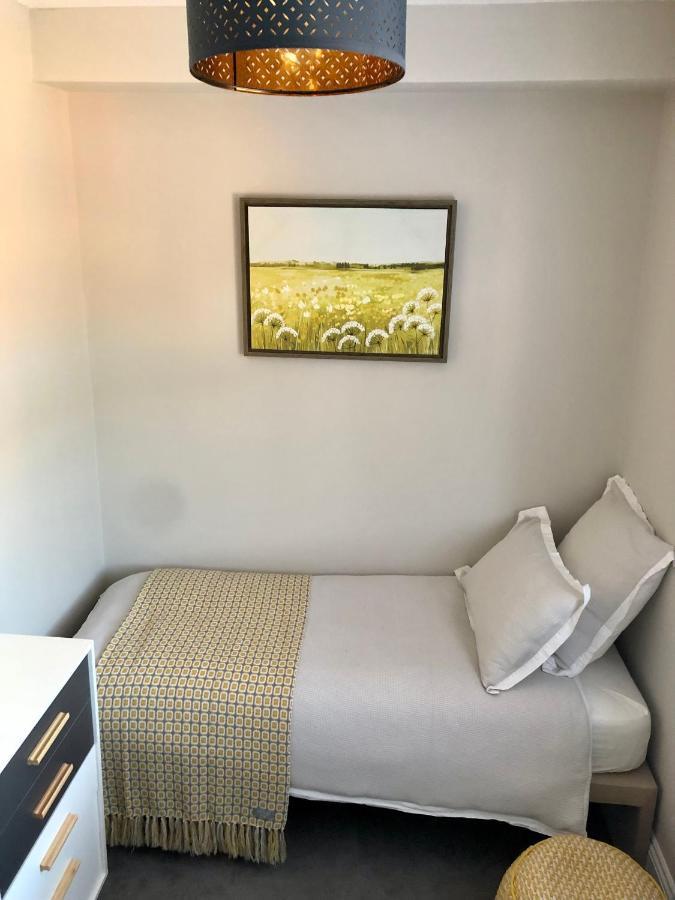 Stunning 2 Bed Georgian Apartment Swafield Экстерьер фото