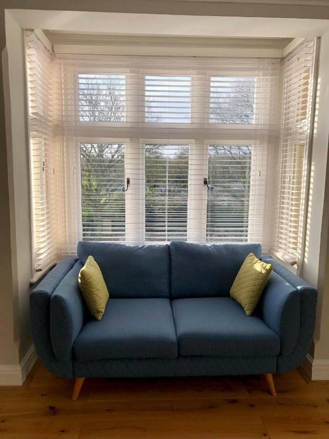 Stunning 2 Bed Georgian Apartment Swafield Экстерьер фото